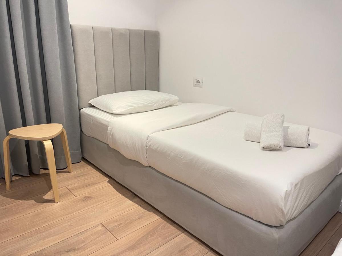 阿乌尼奥哈酒店 Sarandë 外观 照片